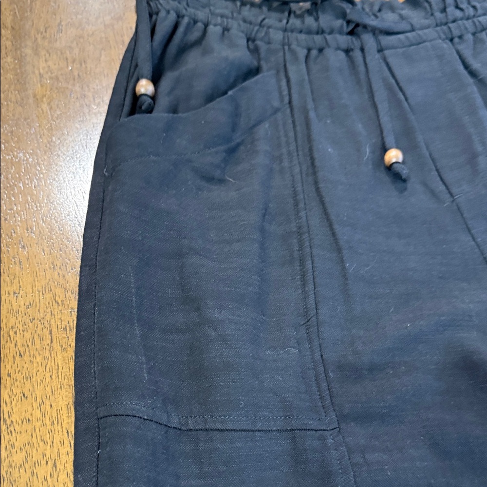 Democracy Black Wide Leg Pants - Picture 6 of 6